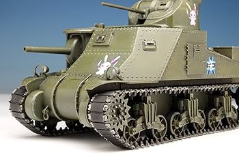 (未使用･未開封品)　プラッツ 1/35 ガールズ&amp;パンツァー M3中戦車 リー ウサギさんチーム プラモデル GP16 df5ndr3 ガールズ＆パンツァー 1/35 M3中戦車リー ウサギさんチーム